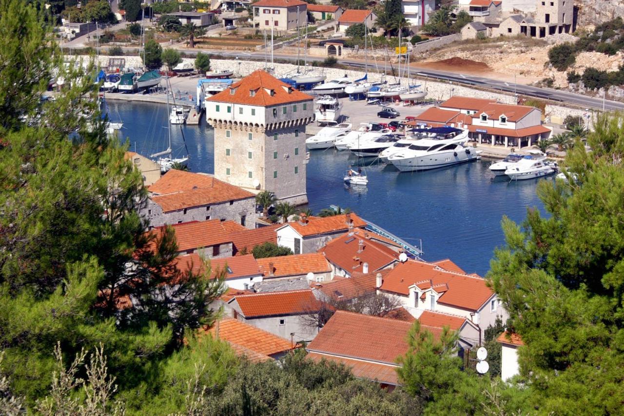 Apartments By The Sea Marina, Trogir - 9037 Extérieur photo