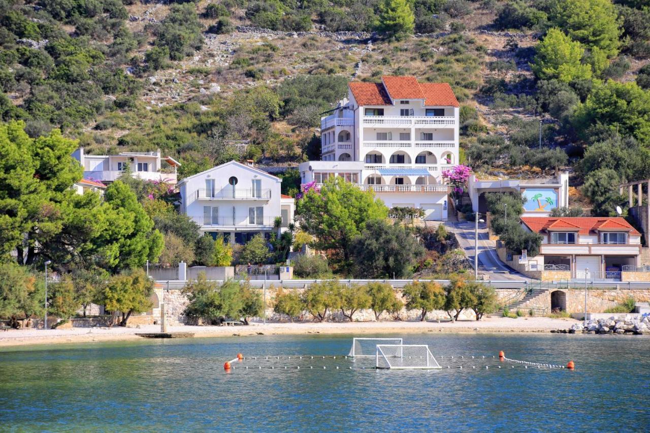 Apartments By The Sea Marina, Trogir - 9037 Extérieur photo