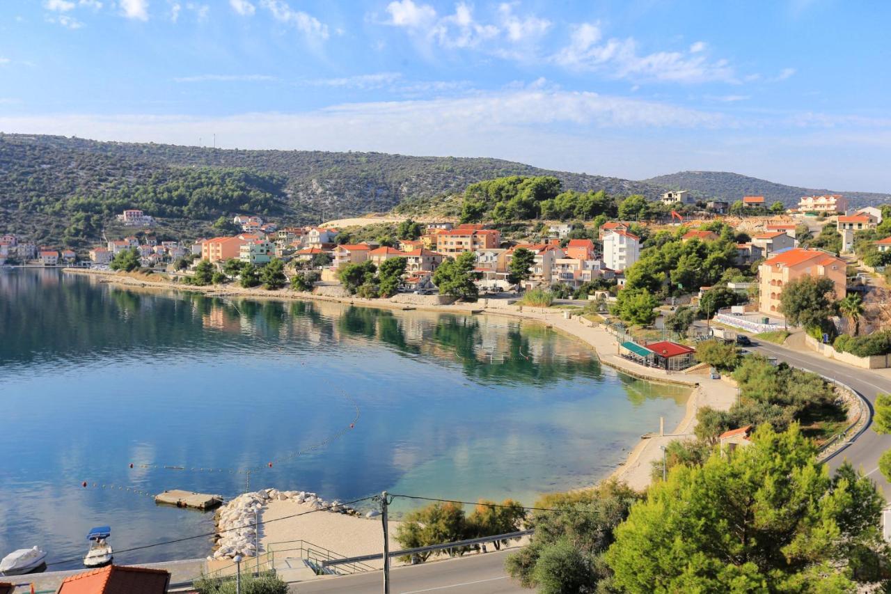 Apartments By The Sea Marina, Trogir - 9037 Extérieur photo