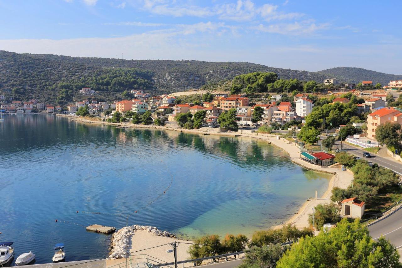 Apartments By The Sea Marina, Trogir - 9037 Extérieur photo